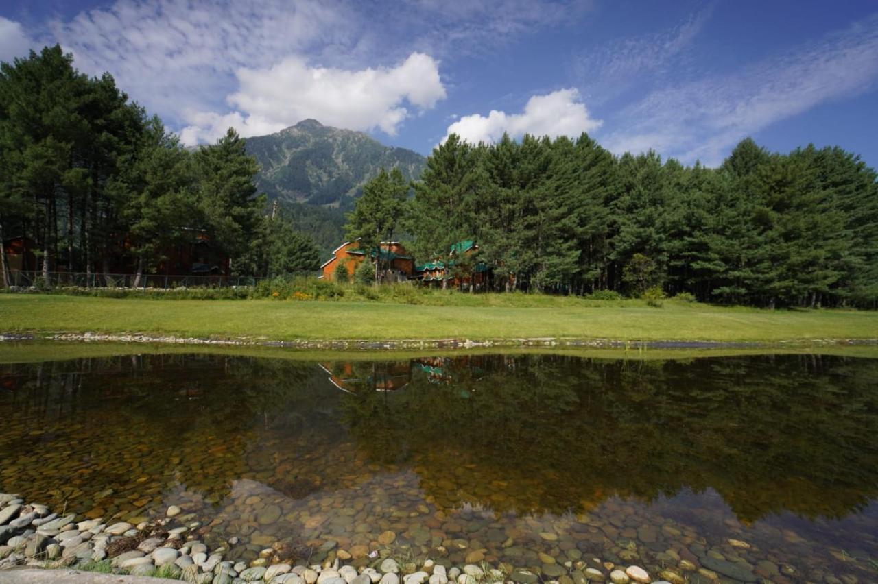 Radisson Golf Resort Pahalgam Ngoại thất bức ảnh